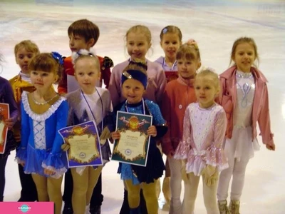 Вымпел, школа фигурного катания 