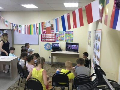 Топинглиш (Курсы иностранных языков)