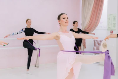 Маленькая балерина (Школа танцев )