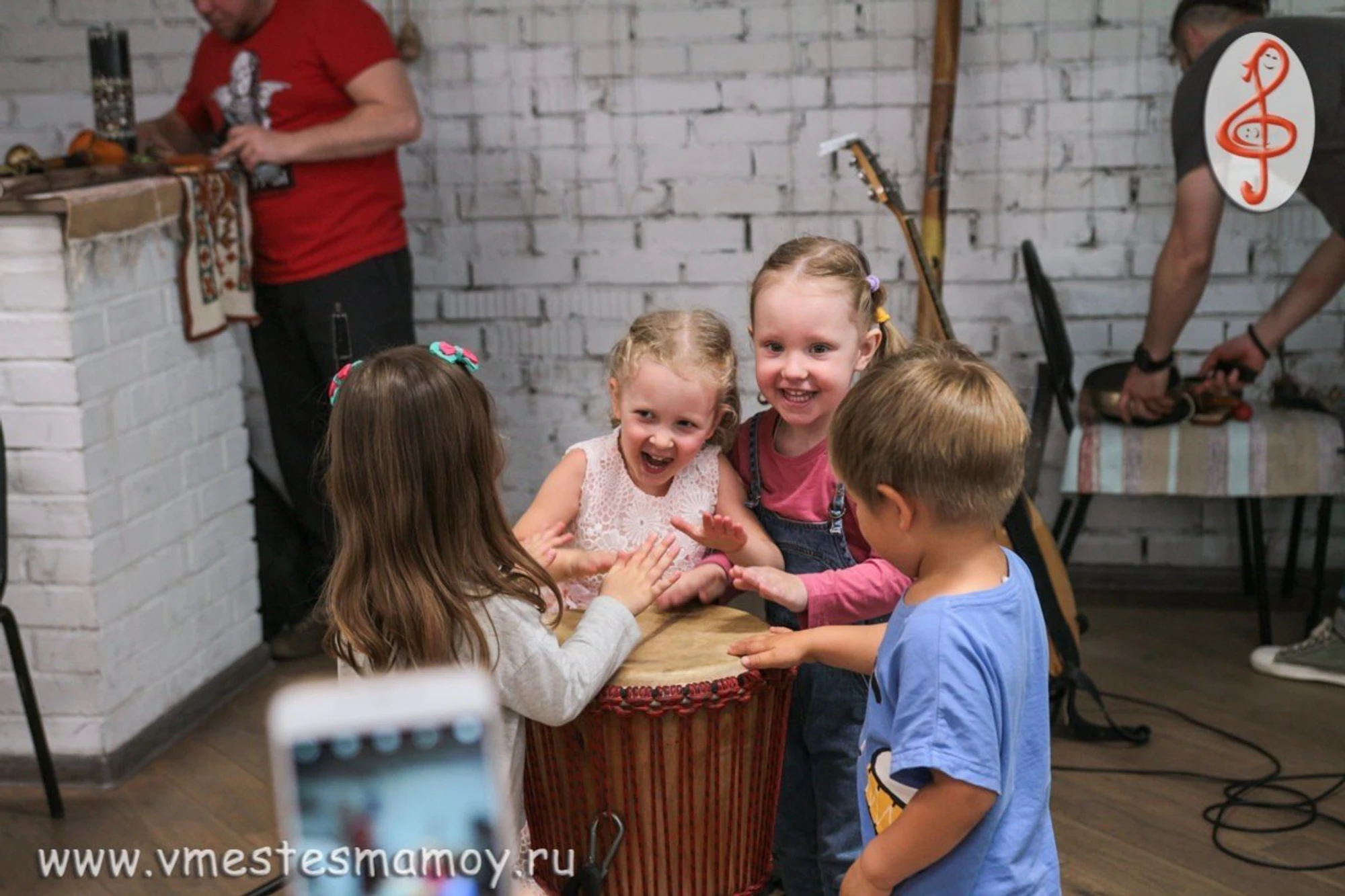 "Этномузыкальное путешествие" (необычные инструменты со всего света)