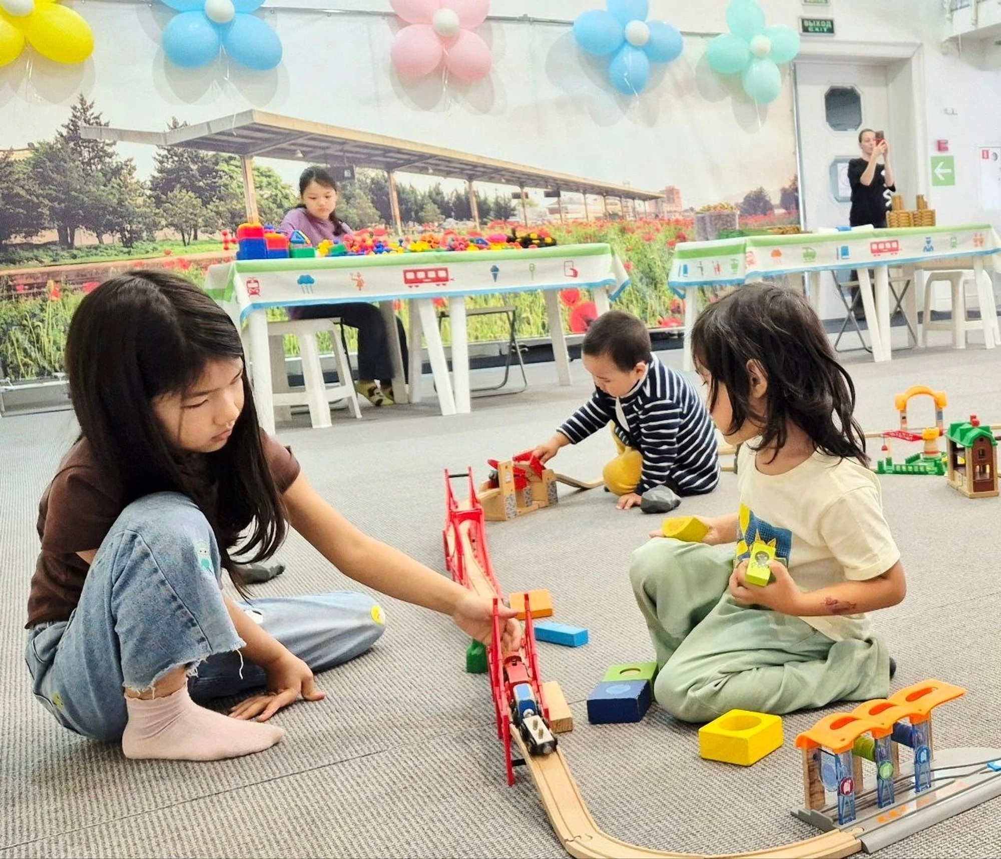 Паровозик Рижик в семейном клубе "Игровая галерея"