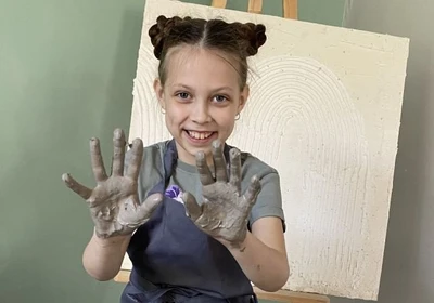 Детский праздник с гончарным МК "Моя кружка" в студии "Chalet Studio"