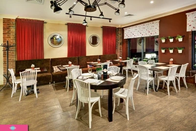 "Бриош", семейное кафе и ресторан на Богатырском, торты на заказ в Санкт-Петербурге 