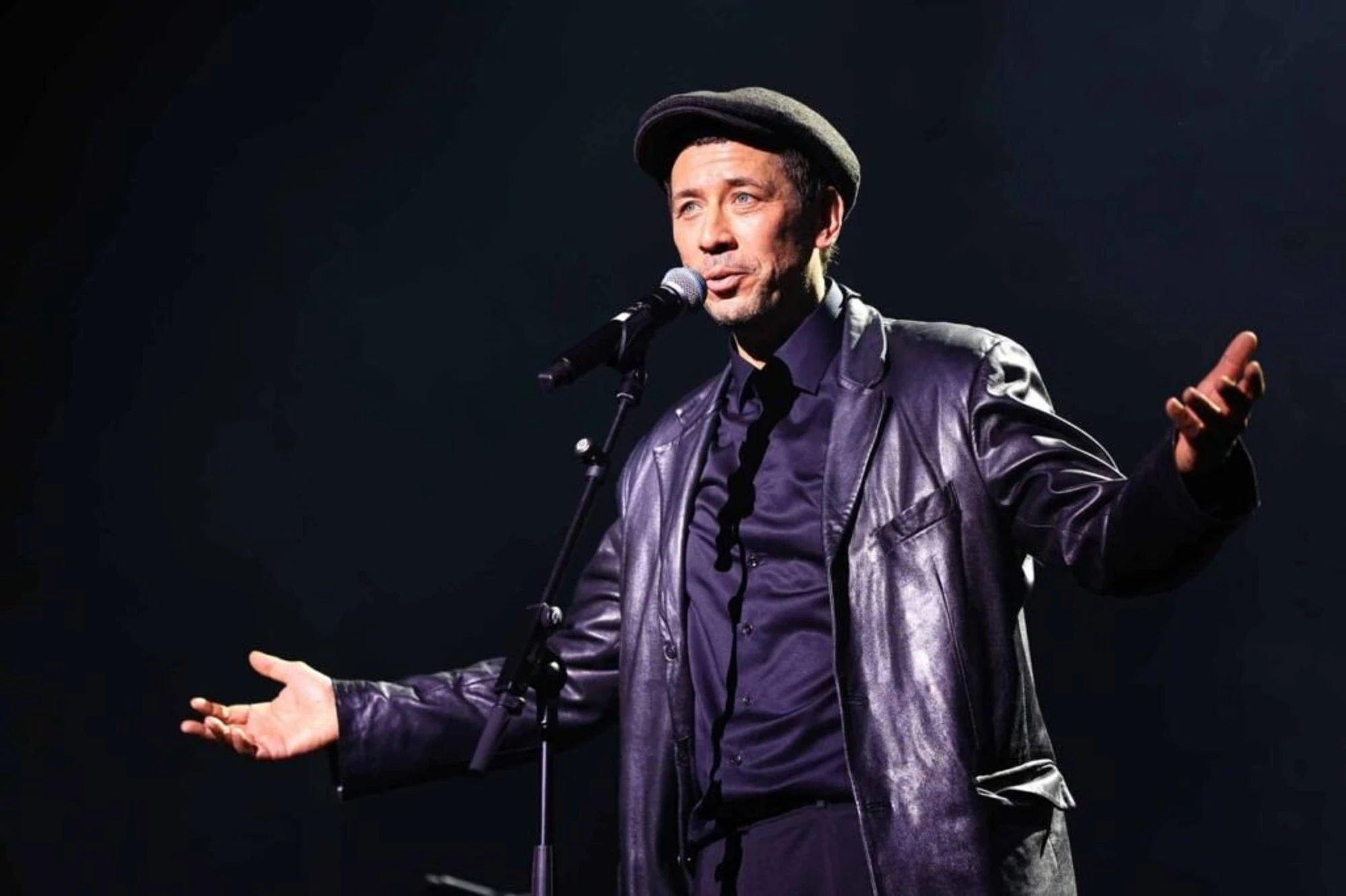 Источник фото:&nbsp;teatr.mos.ru/zhivet-takoj-paren/