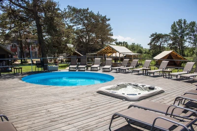 Малина (Кемпинг)