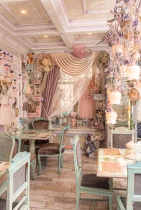 Необычное кафе в музее "Особняк-Небылица"