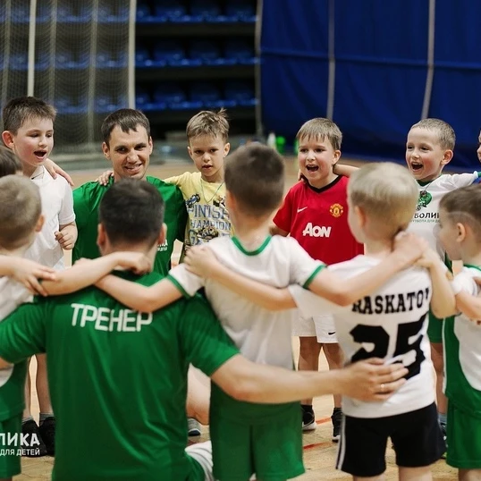 Всероссийская школа футбола для детей от 3х лет "Футболика" (ул. Техническая, д. 99)
