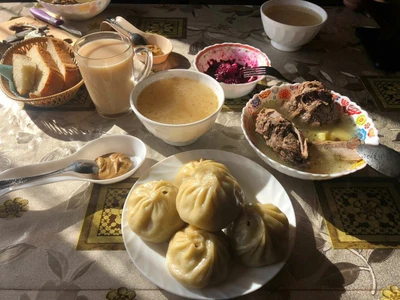 Ангир Нуур (Кафе)