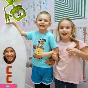 "Бэби-клуб" на Посьетской, развивающие занятия для малышей от 8 месяцев, подготовка к школе во Фрунзенском районе, Владивосток 