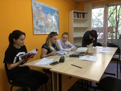 Хорошист (Услуги репетиторов )