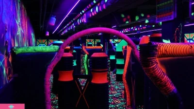 Q-zar, "Кузар", лазертаг-арена, лазерный пейнтбол на детский день рождения на Нарвской, СПб 