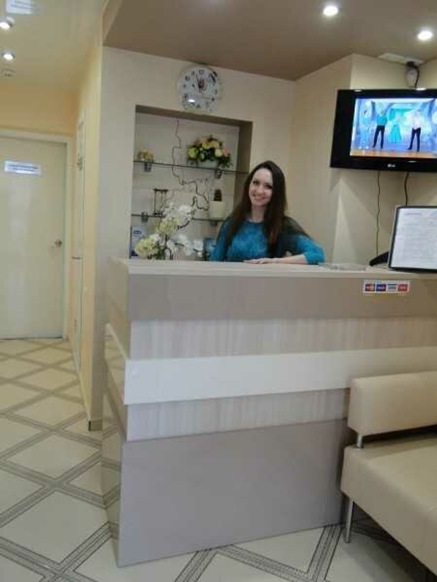 Дентал люкс (Стоматологическая клиника)